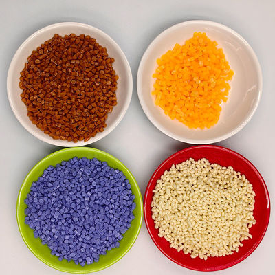 Recycled thermoplastische polyurethaan plasticspellets voor injectie voor het gieten