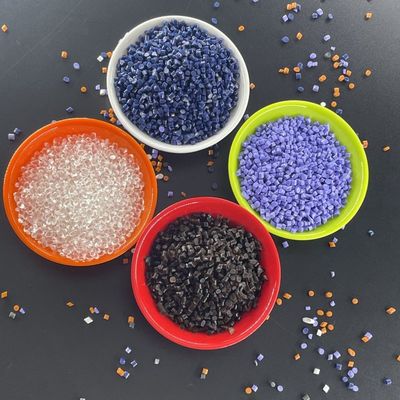 Aanpassing van de kleur van het TPU voor injectievormige verlengingsschoenen en telefoonhoesjes